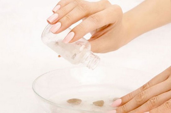 Лечим грибок ногтей перекисью водорода: домашние рецепты