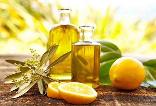 Лимон и оливковое масло