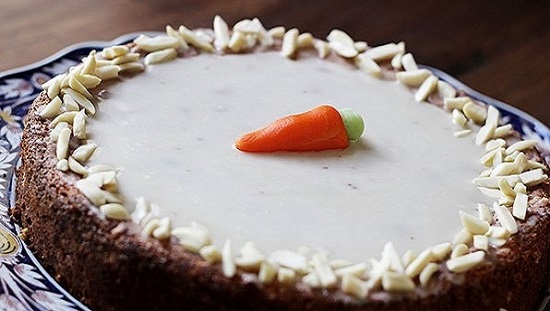 швейцарский морковный торт