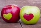 Сколько углеводов в яблоке – красном и зеленом?