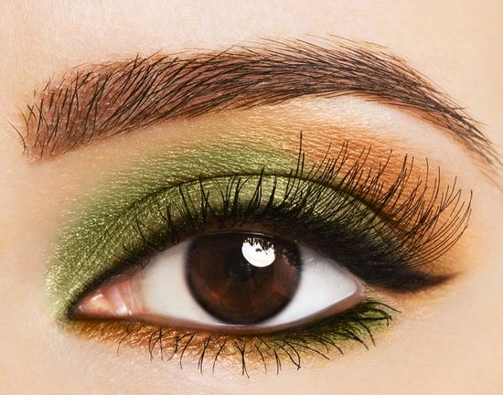 зеленовато-золотистые тени для карих глаз