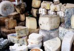 Чем полезен сыр с плесенью и вреден для организма?