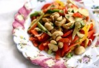 Салат с консервированными грибами и курицей: рецепты