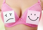 Почему у женщин одна грудь больше другой?