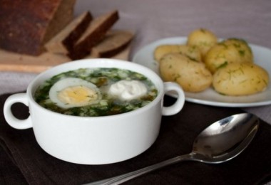 Суп из зеленого лука (куриный, с яйцом)
