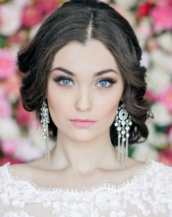 макияж на выпускной девушкам с голубыми глазами 
