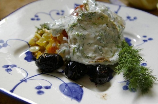 Салат из жареных кабачков: рецепты
